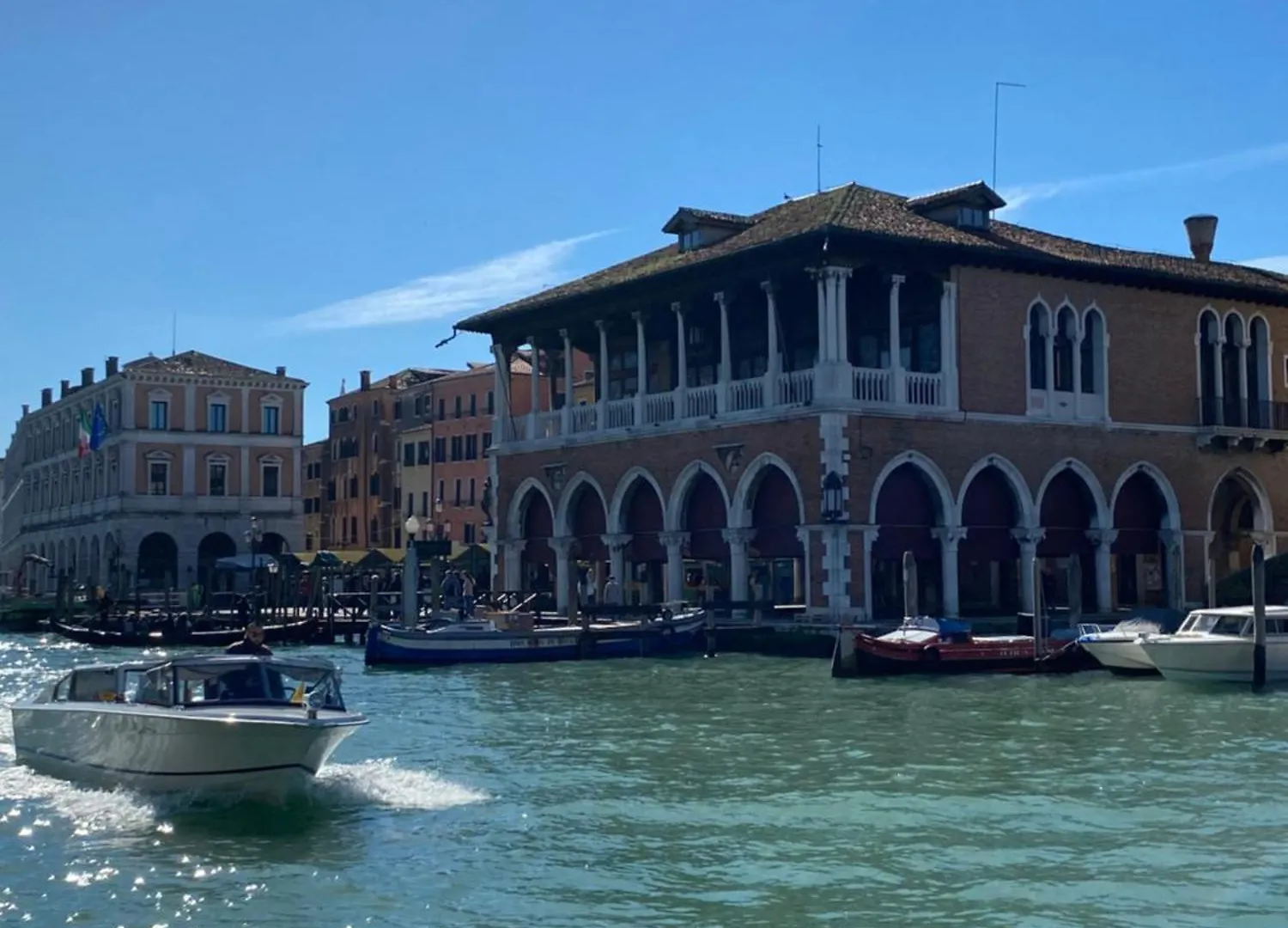 Ve-Nice Rialto Apartment Venice Italy